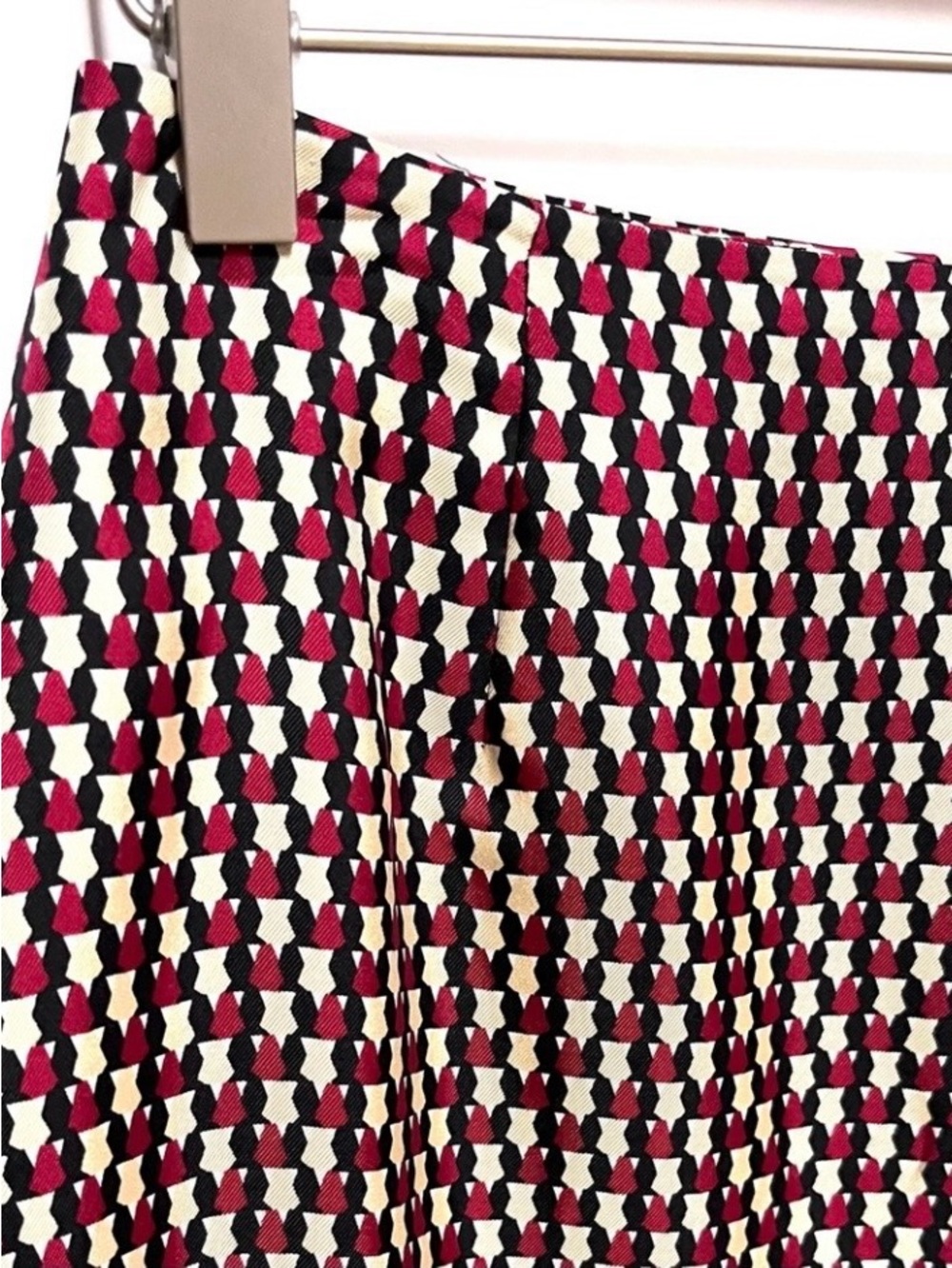 Ann Taylor 100% Silk Pencil Skirt Size 2 Geometric Print Career Office Siren - Picture 7 of 9
